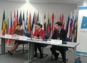 Seminar Fluxul de imigranți- un nou test pentru statele membre ale Uniunii Europene? Cum răspunde România noilor provocări socio-politice